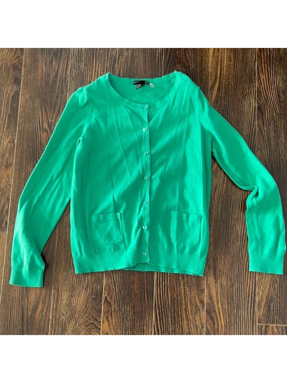 H&M button up green sweater size XS.